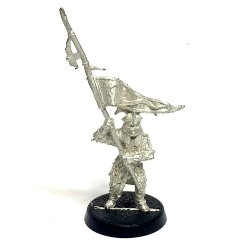 Easterling banner bearer - ,